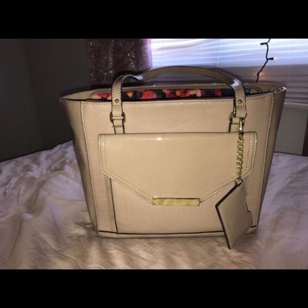 Nine West purse